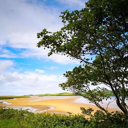 The Lazy Llama Shepherd Hut Campview Farm Ballyshannon