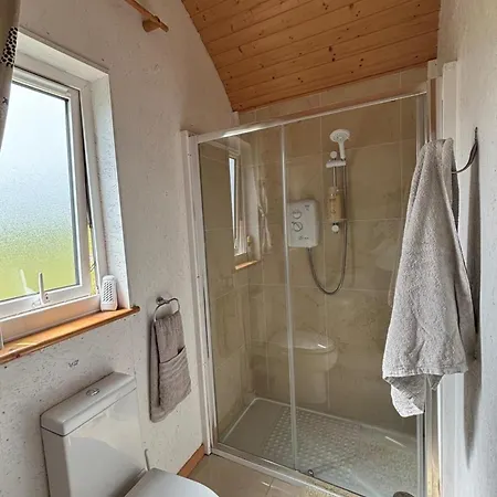 Διαμέρισμα The Lazy Llama Shepherd Hut & Sauna Ballyshannon