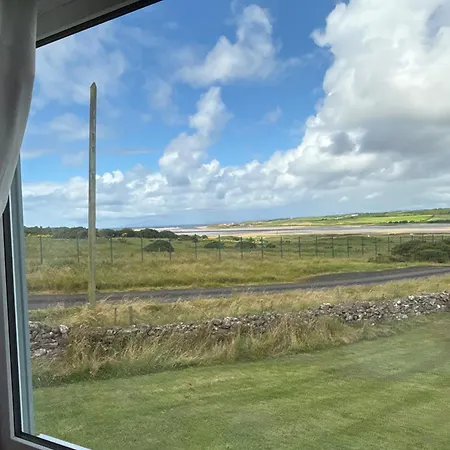 The Lazy Llama Shepherd Hut & Sauna Ballyshannon