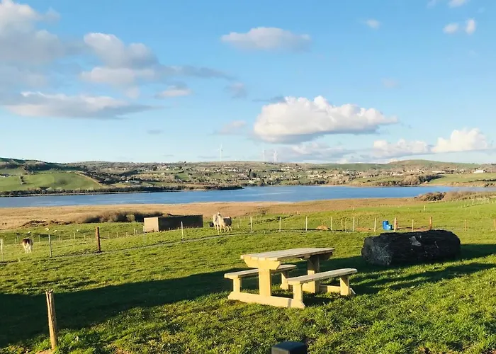 The Lazy Llama Shepherd Hut Campview Farm Appartement *
